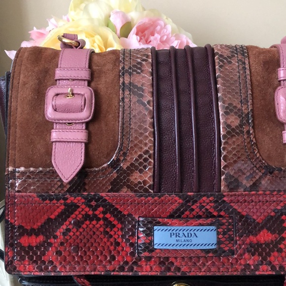 Rare PRADA Etiquette Patchwork Python Shoulder Bag - Picture 3 of 16